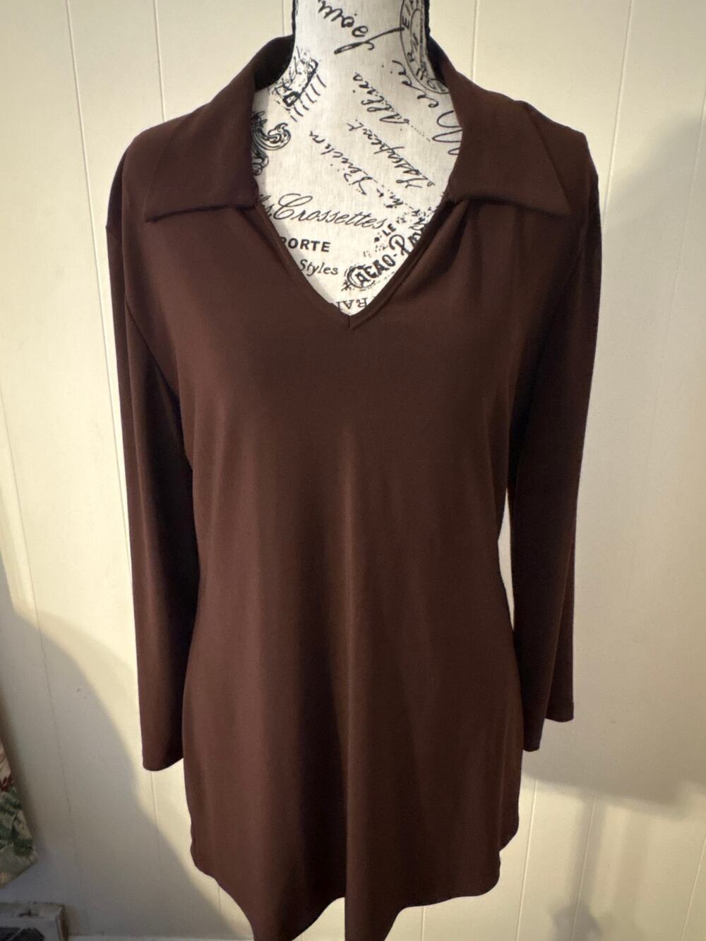 Susan Lawrence Brown Tunic V Neck Large